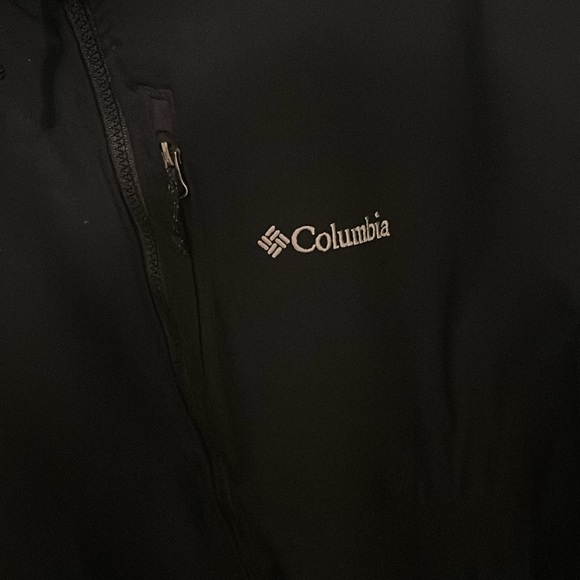 Black Men’s Columbia Jacket - Picture 3 of 6
